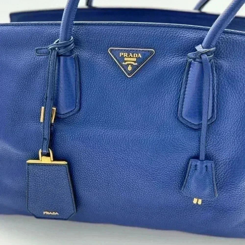 PRADA Vitello Daino Grained Leather with FREE ENTRUPY when purchased! - Picture 8 of 16